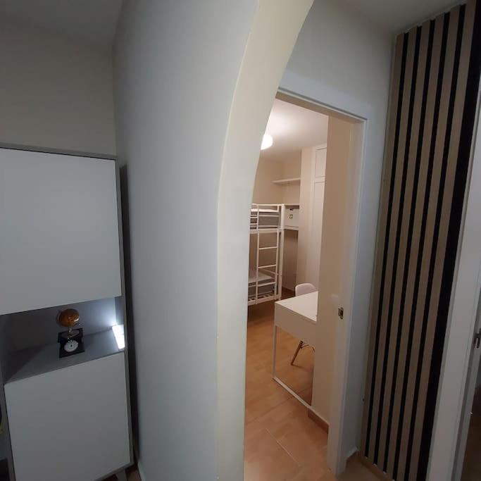 Piso De Diseno En El Centro De By Bebalmy Appartement